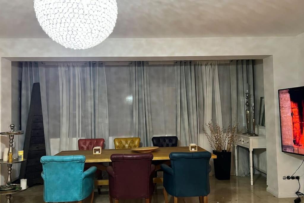 Ein Charmanter Zweifamilienhaus ベルリン エクステリア 写真